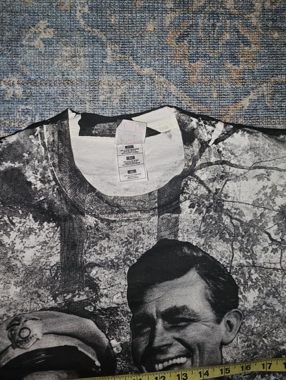 The Andy Griffith Show T-Shirt - Picture 3 of 3